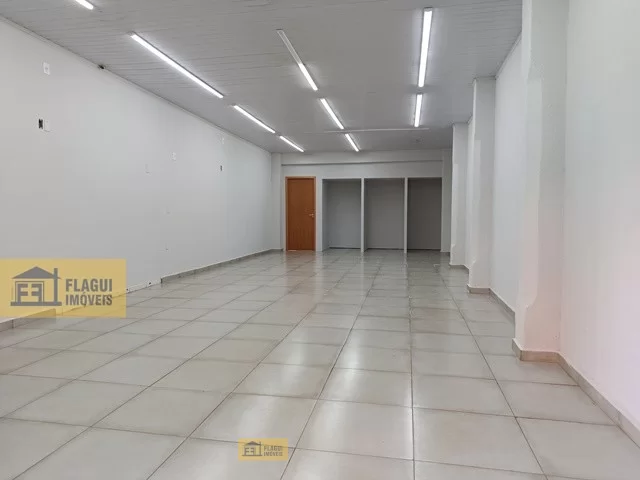 CALÇADÃO DA AV: 17, Nº 784 - Barretos/SP