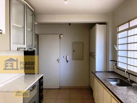 RUA 15 DE NOVEMBRO, Nº 785 (APTO 13) - Barretos/SP