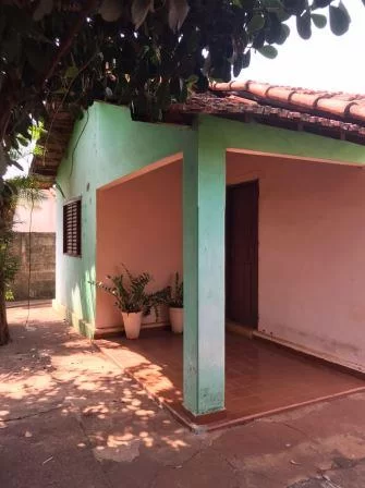 Casa à Venda