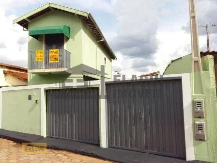 Avenida AMADOR ALVEZ QUEIROS, Nº 56