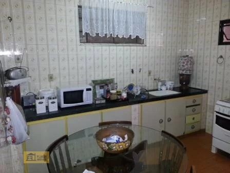 AV 27 16 X 14 - Barretos/SP