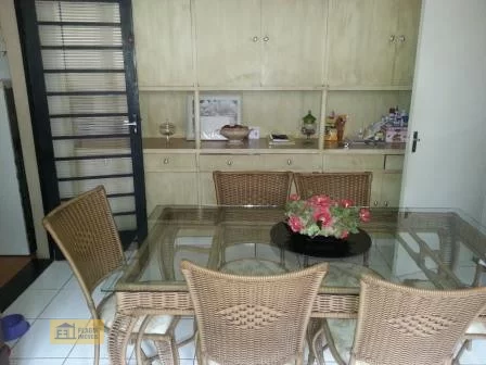 AV 27 16 X 14 - Barretos/SP