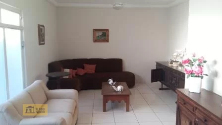 Casa para Venda no Bairro Centro