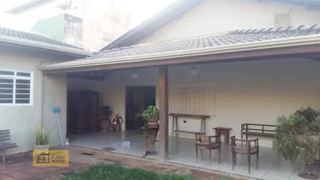 Casa para Venda no Bairro Centro