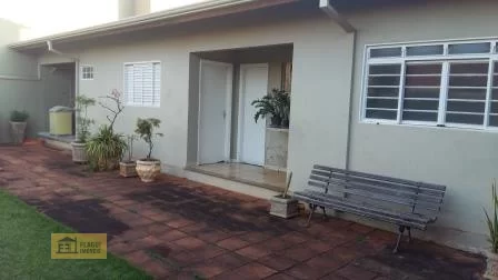 Casa para Venda no Bairro Centro