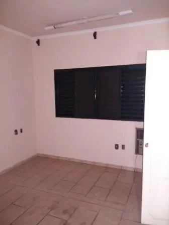 Casa para Venda no Bairro Centro