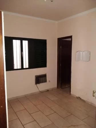 Casa para Venda no Bairro Centro