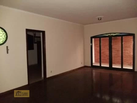 Casa para Venda no Bairro Centro