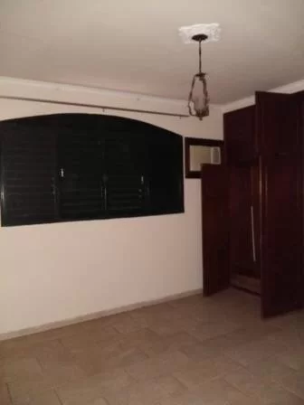 Casa para Venda no Bairro Centro