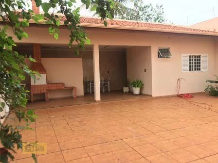 Casa para Venda no Bairro Centro