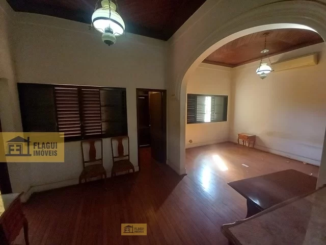 Casa para Venda e Locação 