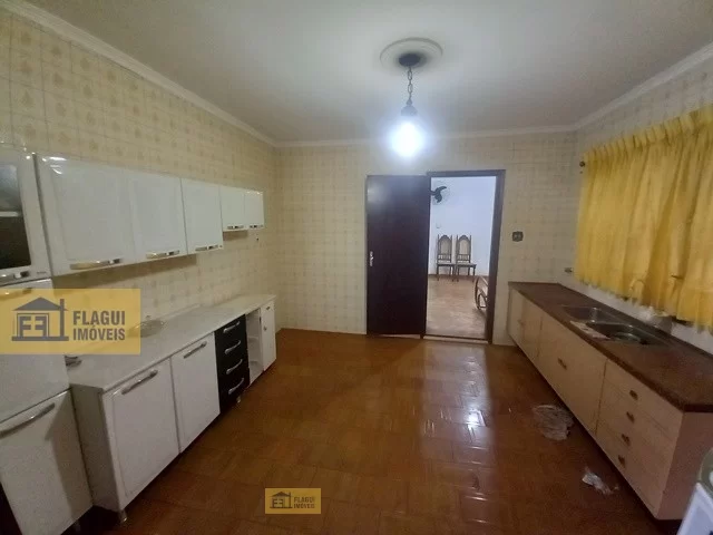 Casa para Venda e Locação 