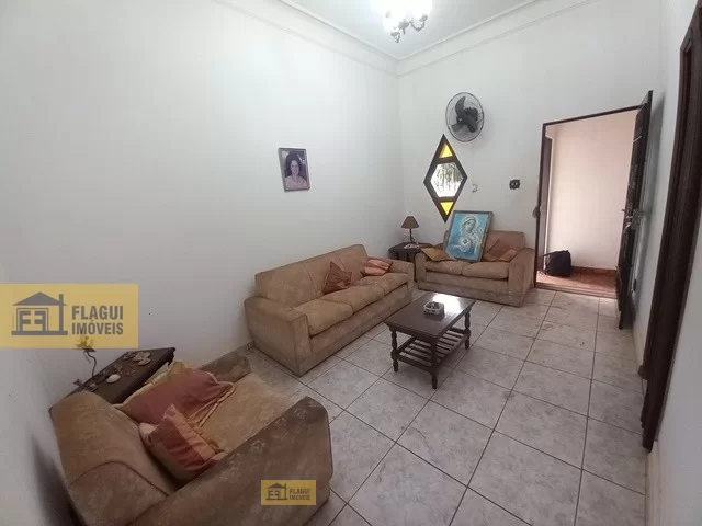 Casa para Venda e Locação 
