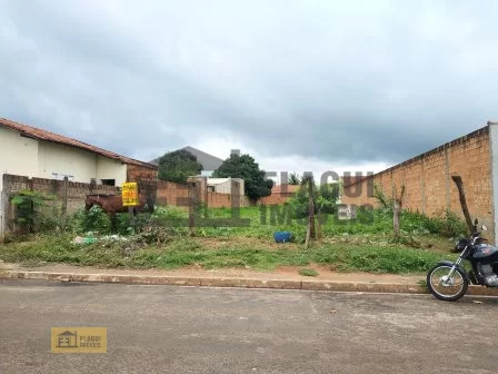 RUA SÃO PAULO AO LADO DO NUMERO 456