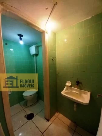 Casa Padrão/ Ponto comercial 