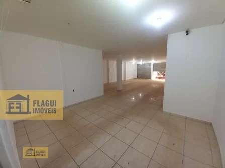 Casa Padrão/ Ponto comercial 