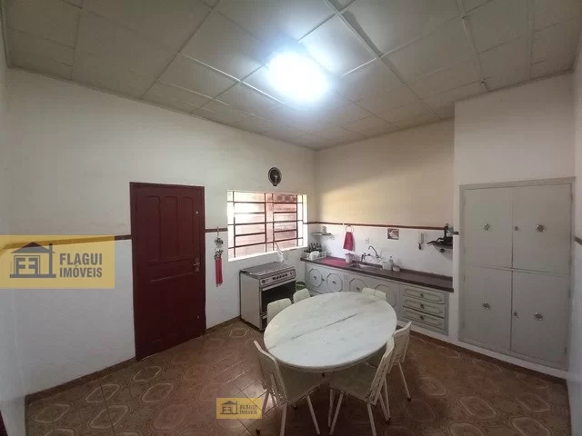 RUA 16, Nº 280 - ESQ AV: 25 - Barretos/SP