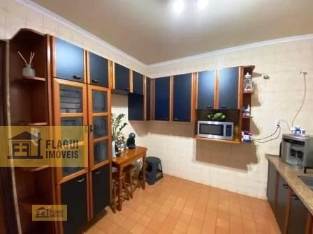 AVENIDA 33, Nº 0481 - Barretos/SP