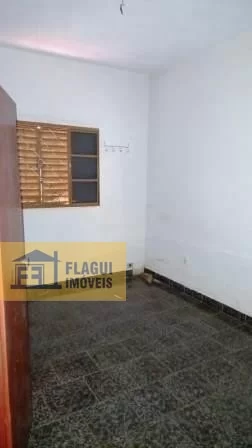 RUA 12 DE OUTUBRO Nº 450 (10 DE MARÇO e 14 DE JULHO) - Barretos/SP