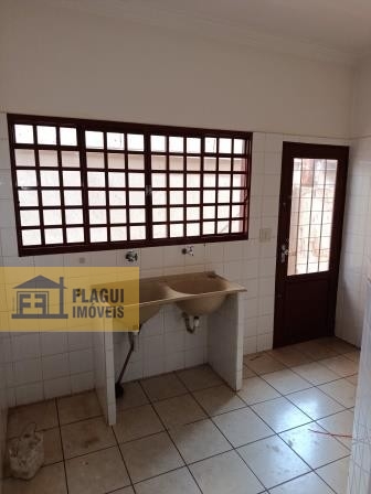 RUA 16, Nº 1235 - (5x7) - BARRETOS//SP